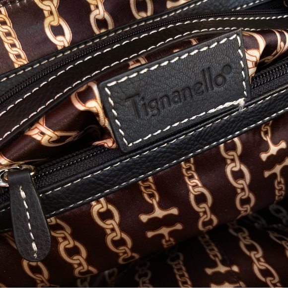 Tignanello • Leather Doc Style Satchel Bag in Black AND V.FRAAS Scarf BUNDLE - Picture 8 of 11